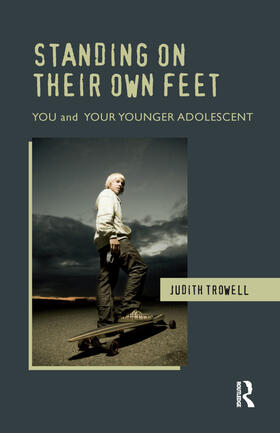 Trowell |  Standing on their Own Feet | Buch |  Sack Fachmedien