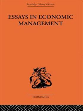 Cairncross |  Essays in Economic Management | Buch |  Sack Fachmedien