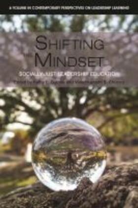  Shifting the Mindset | Buch |  Sack Fachmedien