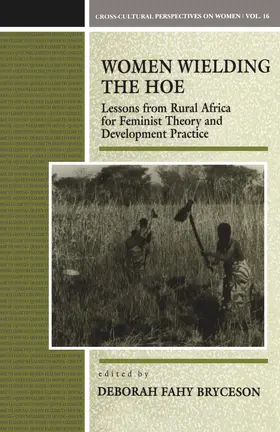 Bryceson |  Women Wielding the Hoe | Buch |  Sack Fachmedien