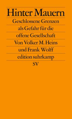 Heins / Wolff |  Hinter Mauern | Buch |  Sack Fachmedien
